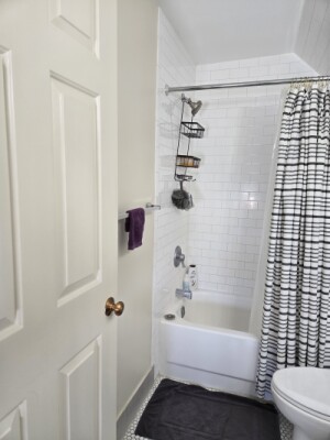 1 bed, 1 bath apartment for rent at 1600 Washington St Unit 3, West Newton — photo 11 of 27