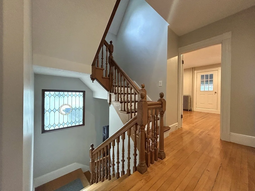 4 bed, 2 bath apartment for rent at 1601 Centre St Unit -, Newton — photo 11 of 23