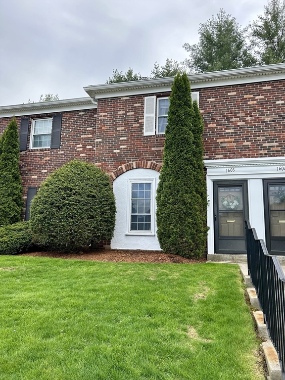2 bed, 1 bath apartment for rent at 1603 Windsor Dr Unit 1603, Framingham