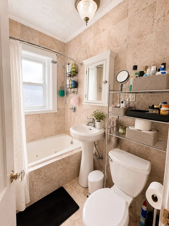 1 bed, 1 bath apartment for rent at 1607 Commonwealth Ave Unit 6, Brighton — photo 9 of 12