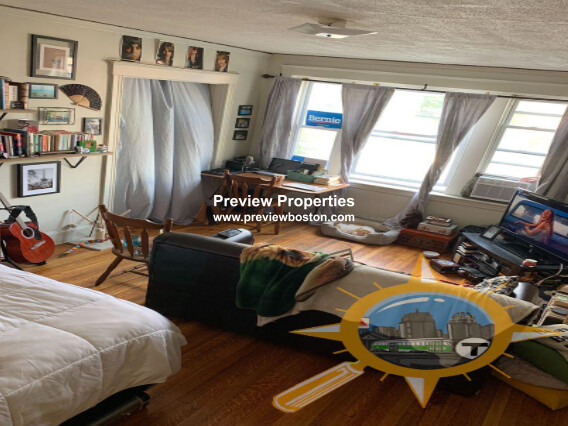 Studio bed, 1 bath apartment for rent at 1607 Commonwealth Ave Unit 7, Brighton — photo 3 of 7