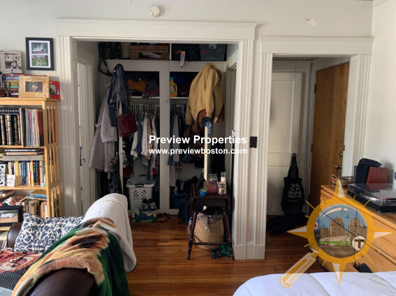 Studio bed, 1 bath apartment for rent at 1607 Commonwealth Ave Unit 7, Brighton — photo 1 of 7