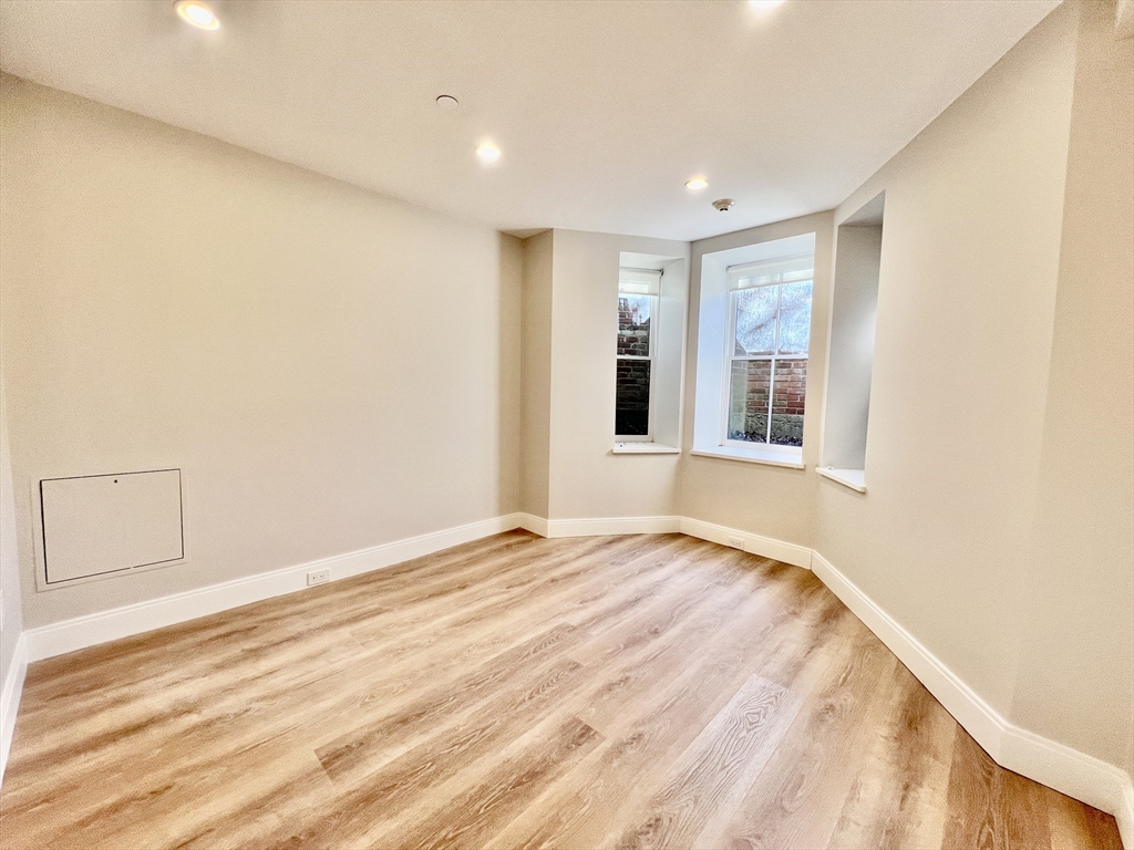 3 bed, 2 bath apartment for rent at 1607 Tremont St Unit 1, Mission Hill — photo 8 of 16