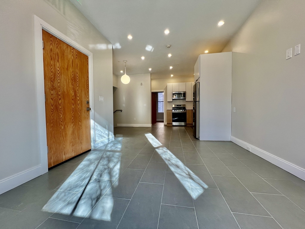 3 bed, 2 bath apartment for rent at 1607 Tremont St Unit 1, Mission Hill — photo 4 of 16