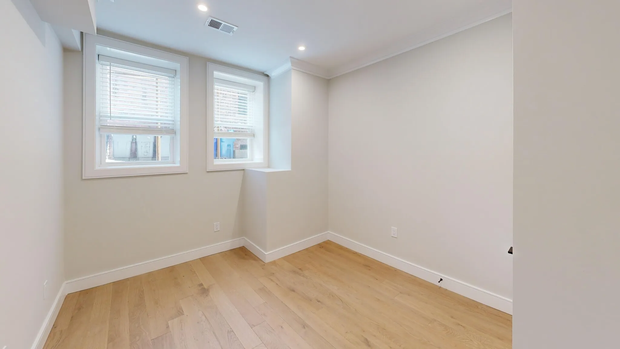 4 bed, 2 bath apartment for rent at 161 Allston St Unit 1, Brighton — photo 5 of 22