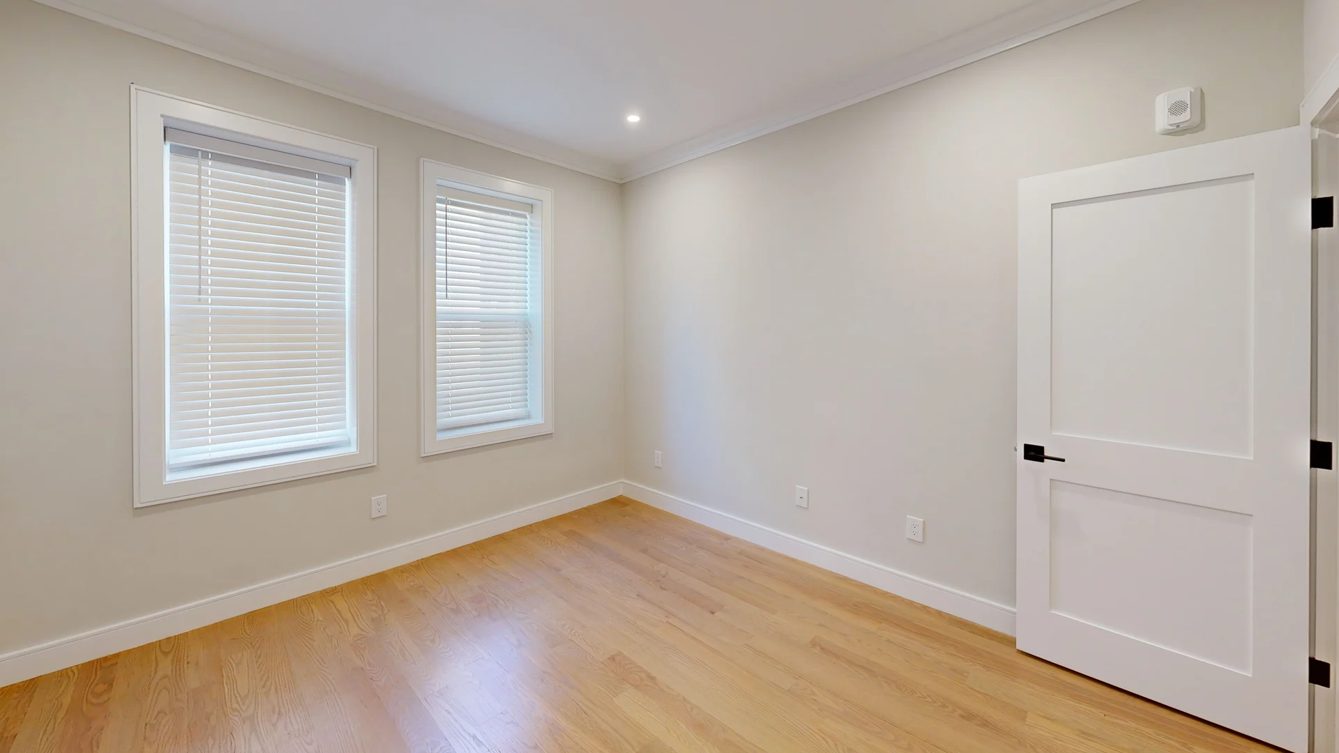 3 bed, 1 bath apartment for rent at 161 Allston St Unit 3, Brighton — photo 14 of 21