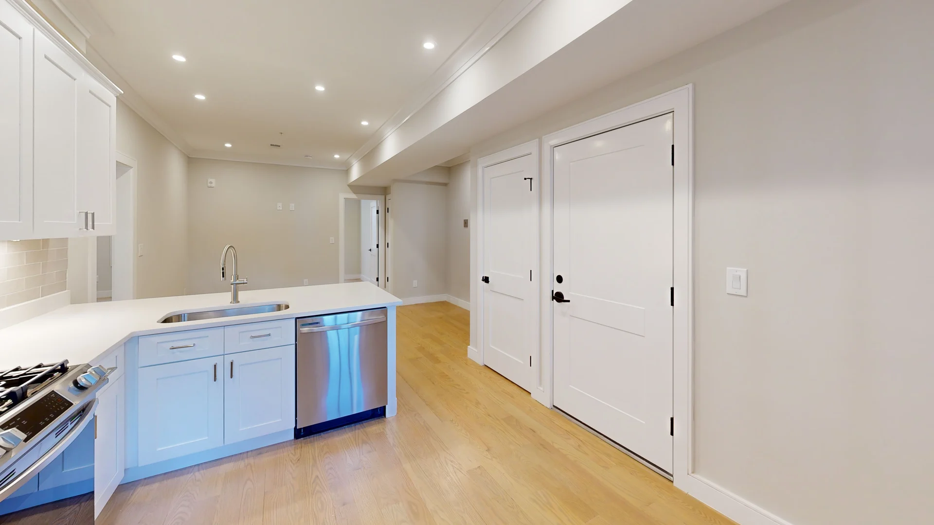 3 bed, 1 bath apartment for rent at 161 Allston St Unit 3, Brighton — photo 11 of 21