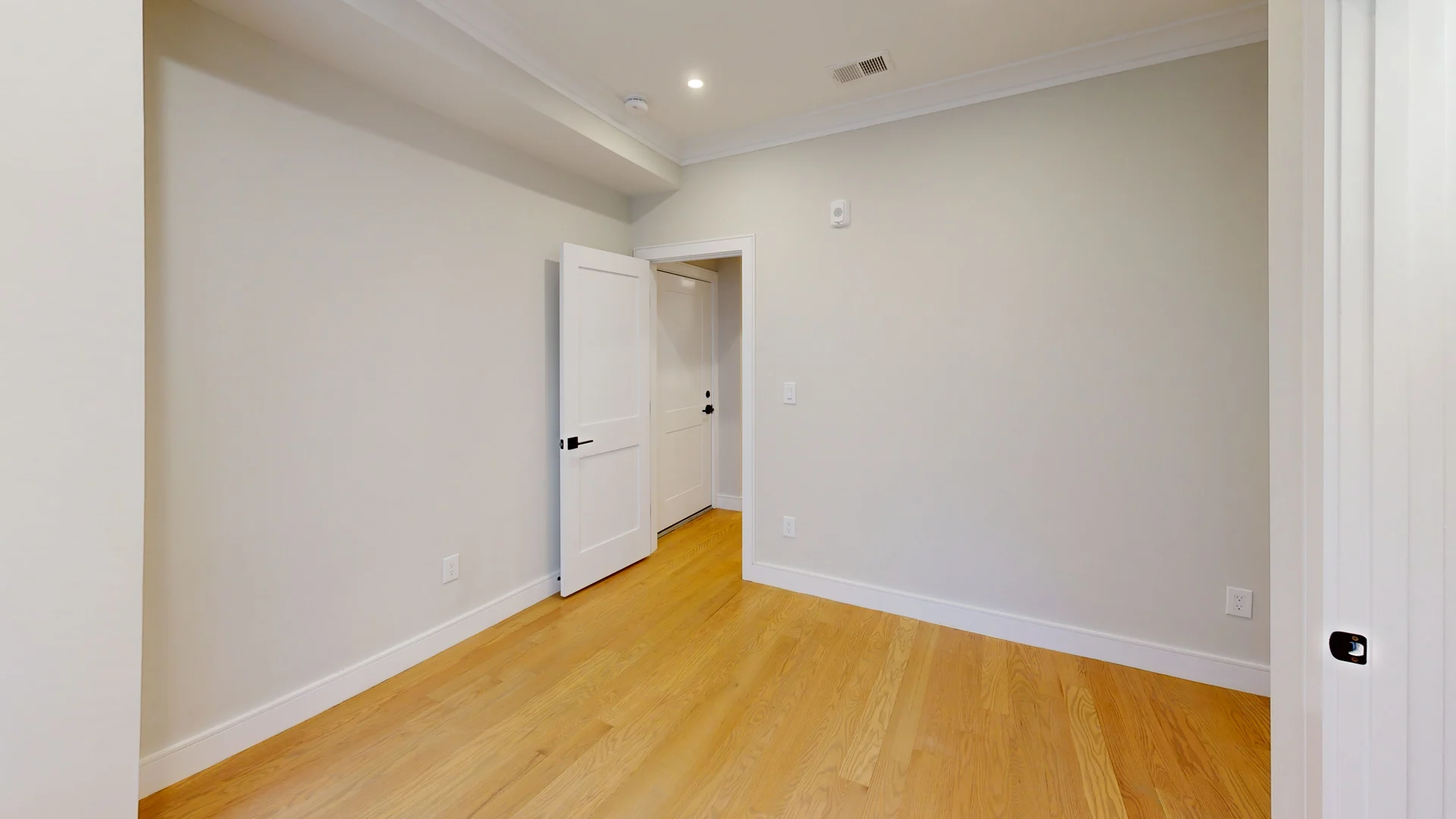3 bed, 1 bath apartment for rent at 161 Allston St Unit 3, Brighton — photo 13 of 21