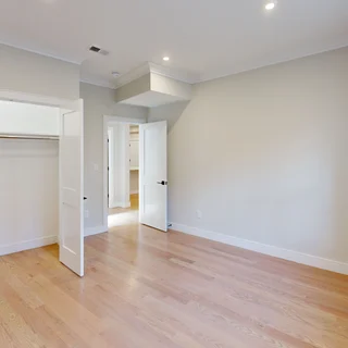 4 bed, 1 bath apartment for rent at 161 Allston St Unit 4, Brighton — photo 3 of 11