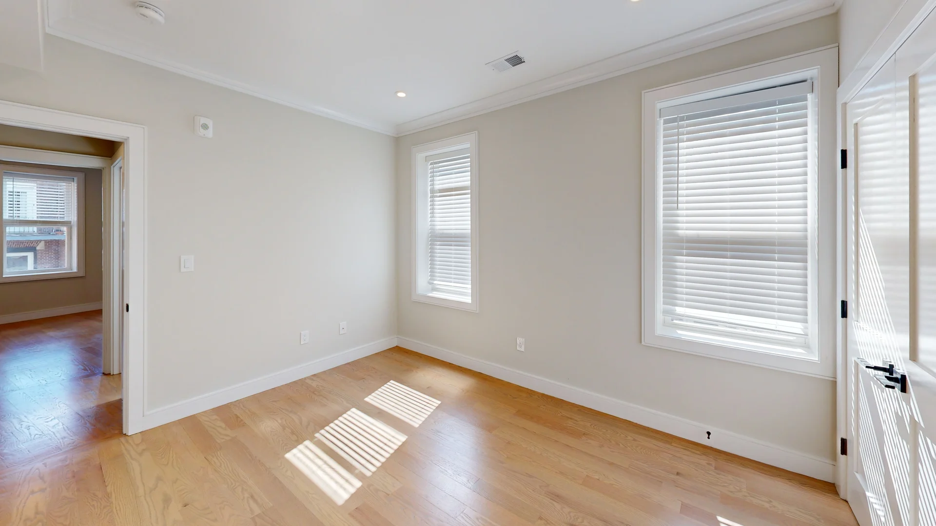 4 bed, 1 bath apartment for rent at 161 Allston St Unit 6, Brighton — photo 3 of 10