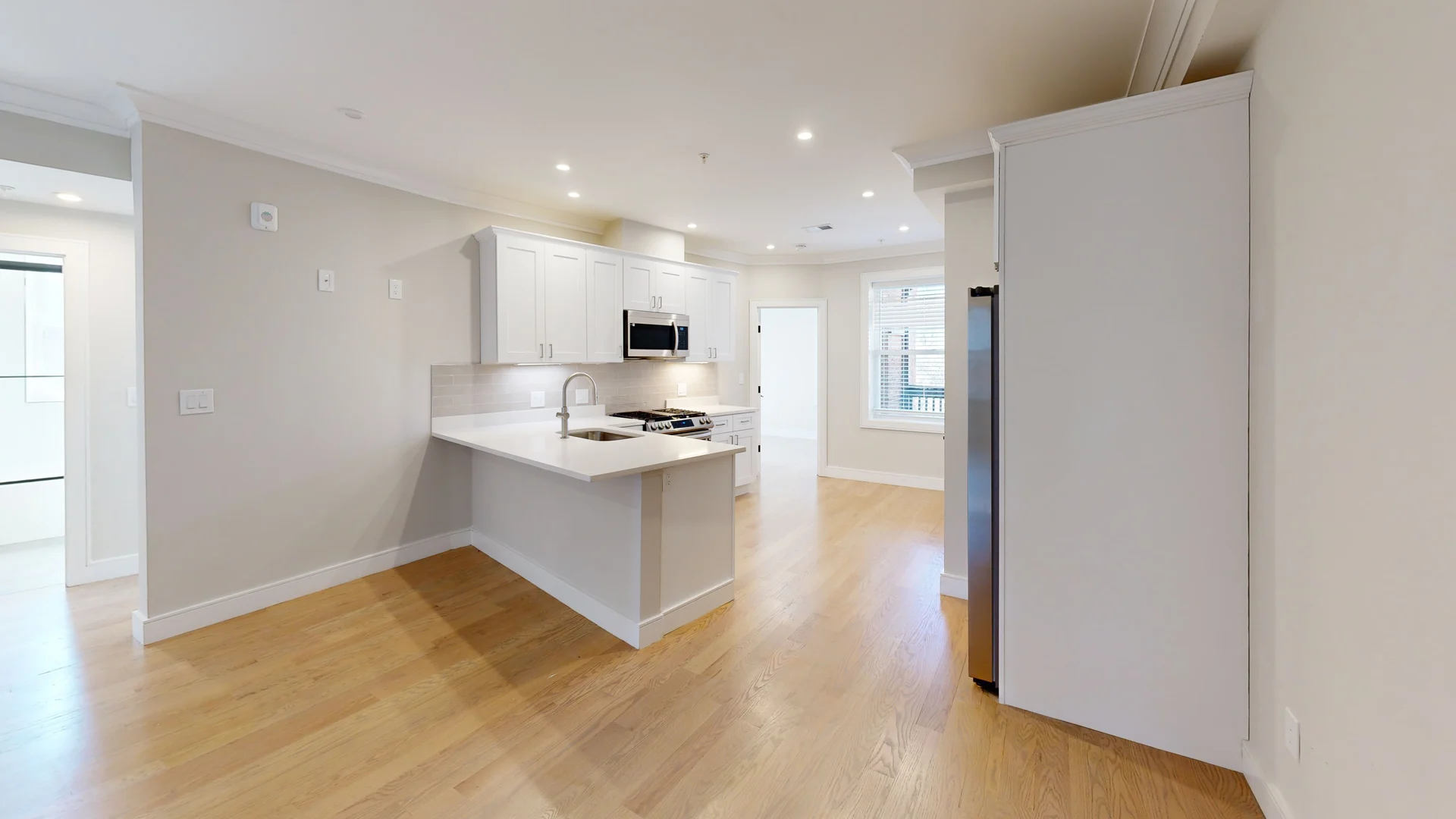 4 bed, 1 bath apartment for rent at 161 Allston St Unit 6, Brighton — photo 1 of 10