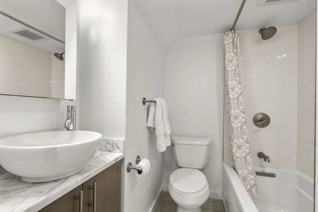 3 bed, 3 bath apartment for rent at 161 Auburn St Unit 161, Cambridgeport — photo 12 of 13