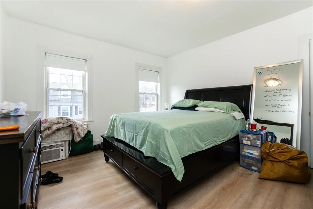 3 bed, 1 bath apartment for rent at 161 Bates Ave Unit 161, West Quincy — photo 11 of 26
