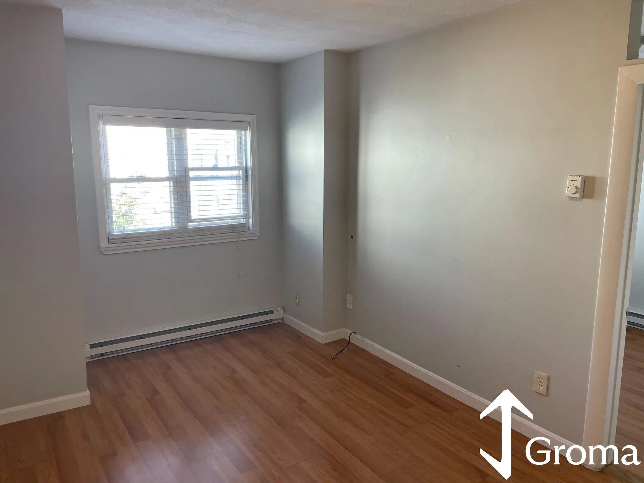 3 bed, 1 bath apartment for rent at 161 Bennington St Unit 2, East Boston — photo 5 of 11