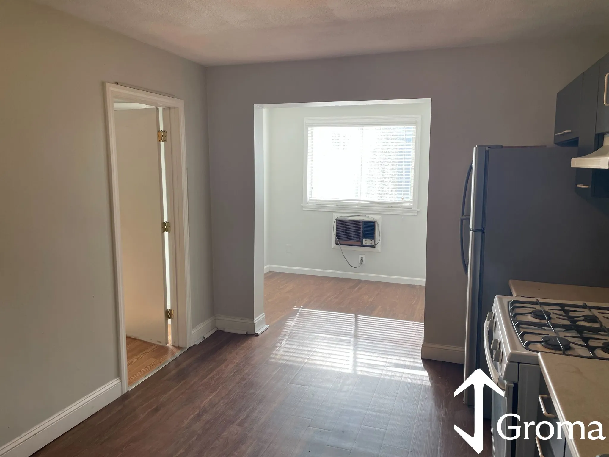 3 bed, 1 bath apartment for rent at 161 Bennington St Unit 2, East Boston — photo 8 of 11