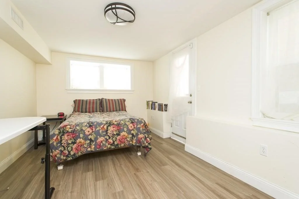 3 bed, 2 bath apartment for rent at 161 Dorchester St Unit 1, South Boston — photo 7 of 11
