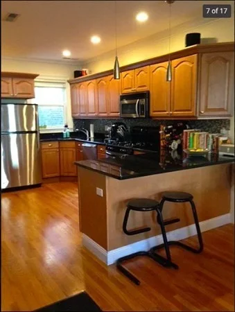 3 bed, 2 bath apartment for rent at 161 Dorchester St Unit 2, South Boston — photo 4 of 13