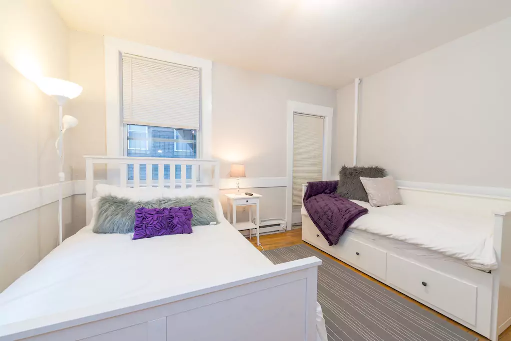 2 bed, 1 bath apartment for rent at 161 Endicott St Unit 2r, North End — photo 8 of 9
