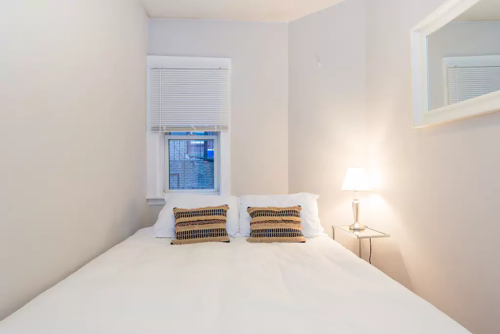 2 bed, 1 bath apartment for rent at 161 Endicott St Unit 2r, North End — photo 5 of 9