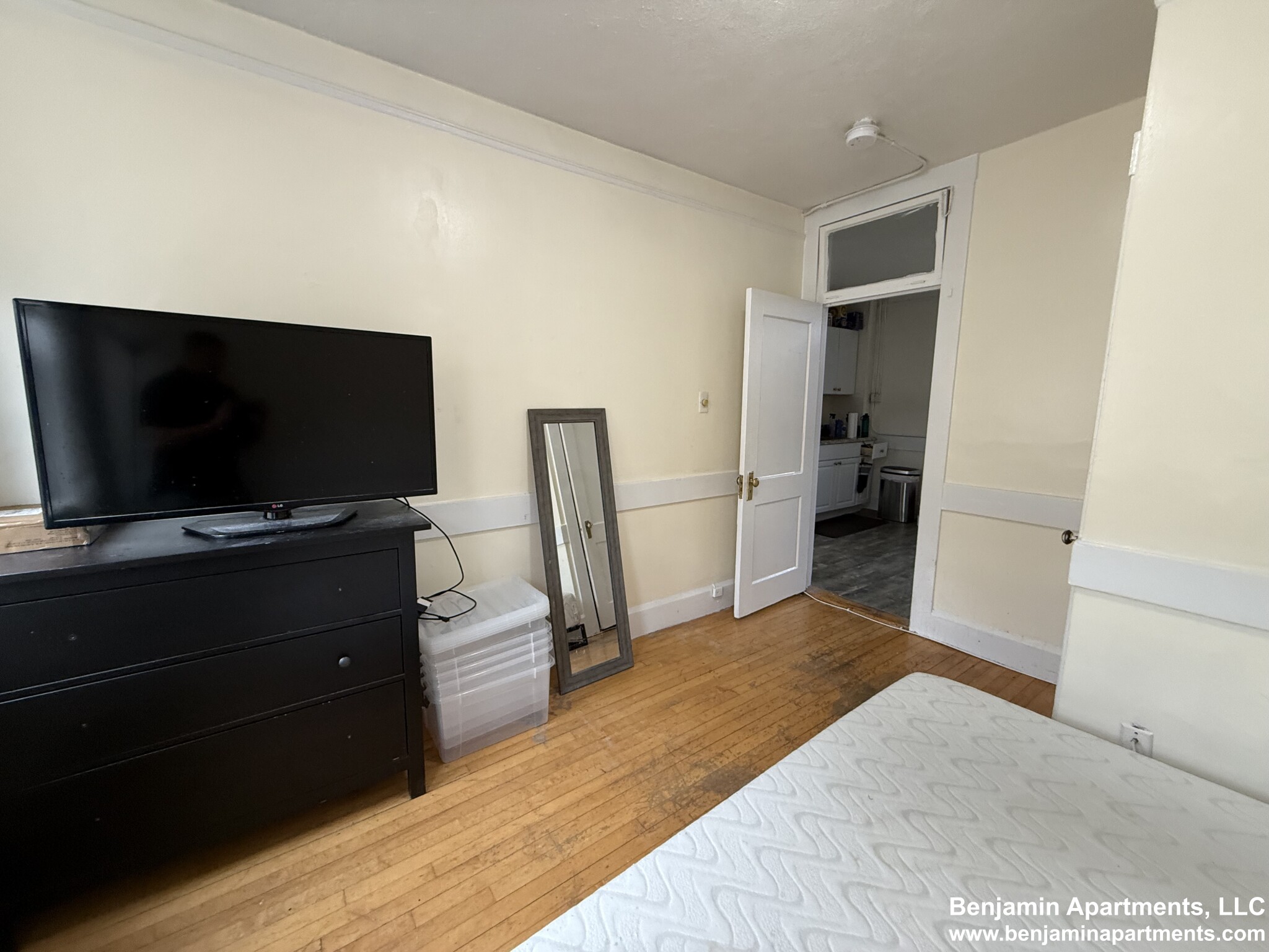 2 bed, 1 bath apartment for rent at 161 Endicott St Unit 5E, North End — photo 9 of 13