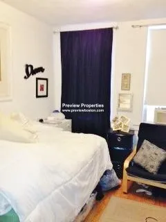 2 bed, 1 bath apartment for rent at 161 Endicott St Unit 5FP, North End — photo 3 of 5