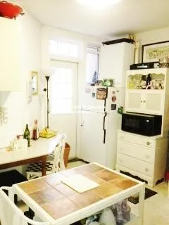 2 bed, 1 bath apartment for rent at 161 Endicott St Unit 5FP, North End — photo 4 of 5