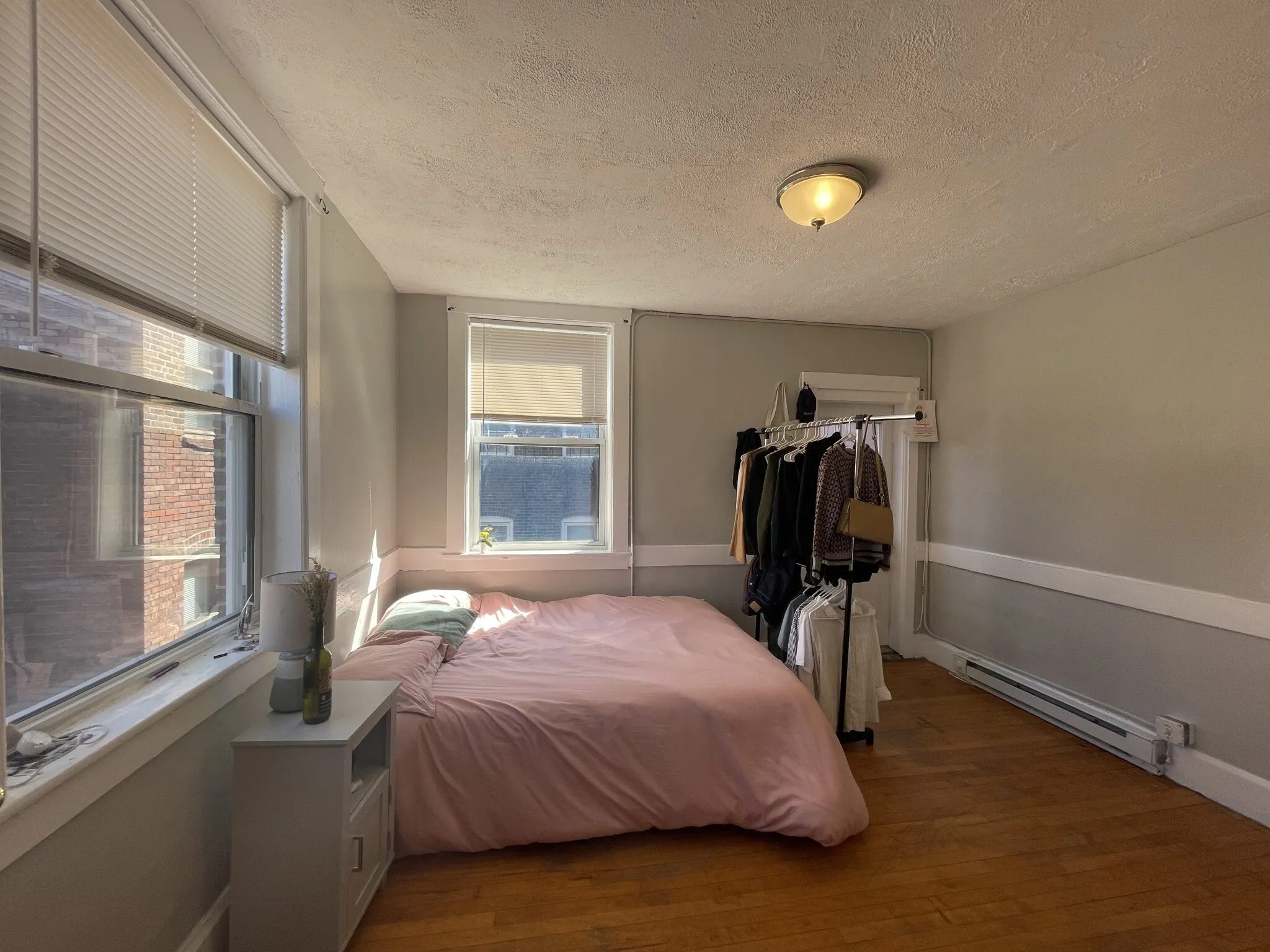 1 bed, 1 bath apartment for rent at 161 Endicott St Unit 5r, North End — photo 1 of 5