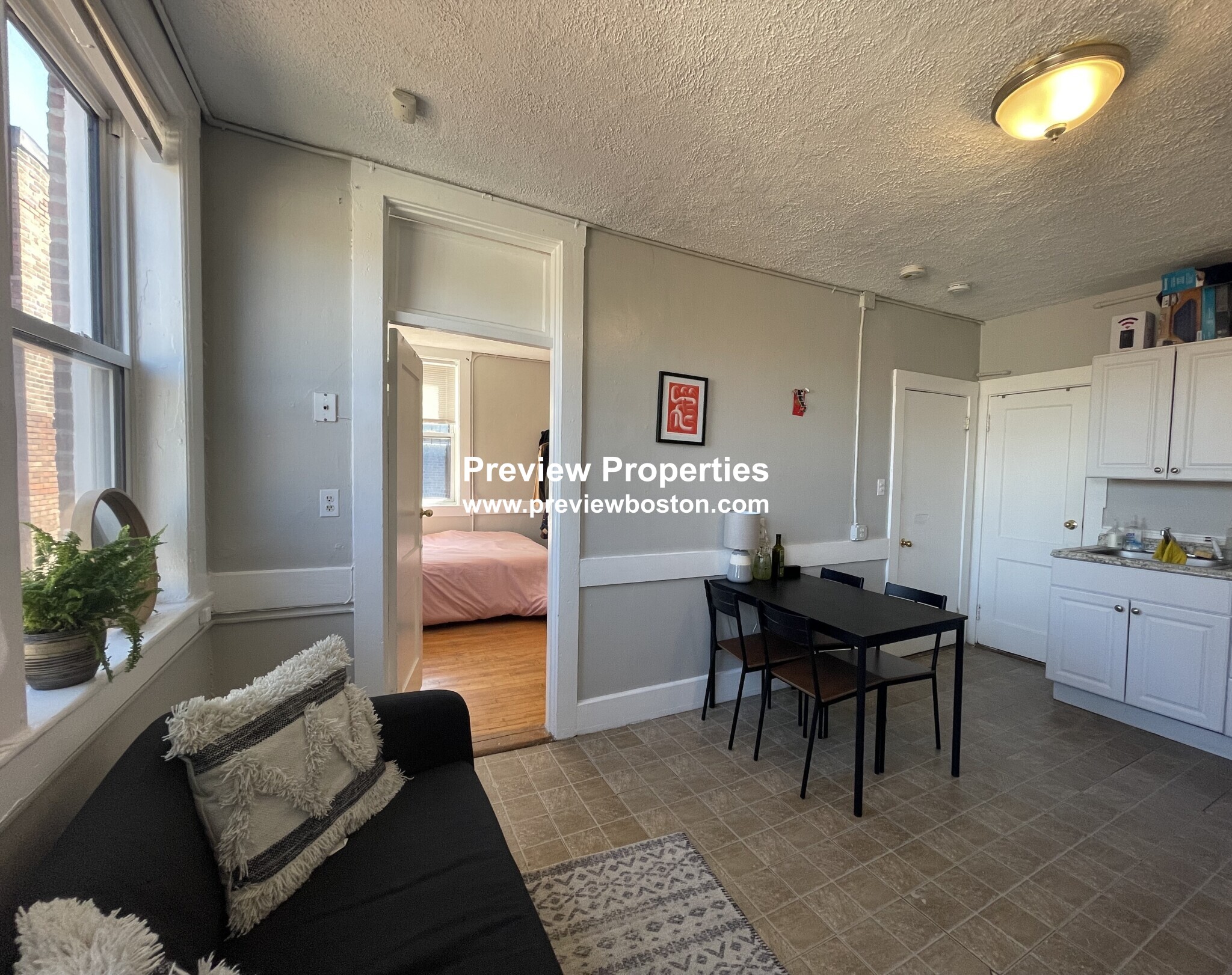 1 bed, 1 bath apartment for rent at 161 Endicott St Unit 5RP, North End — photo 2 of 4