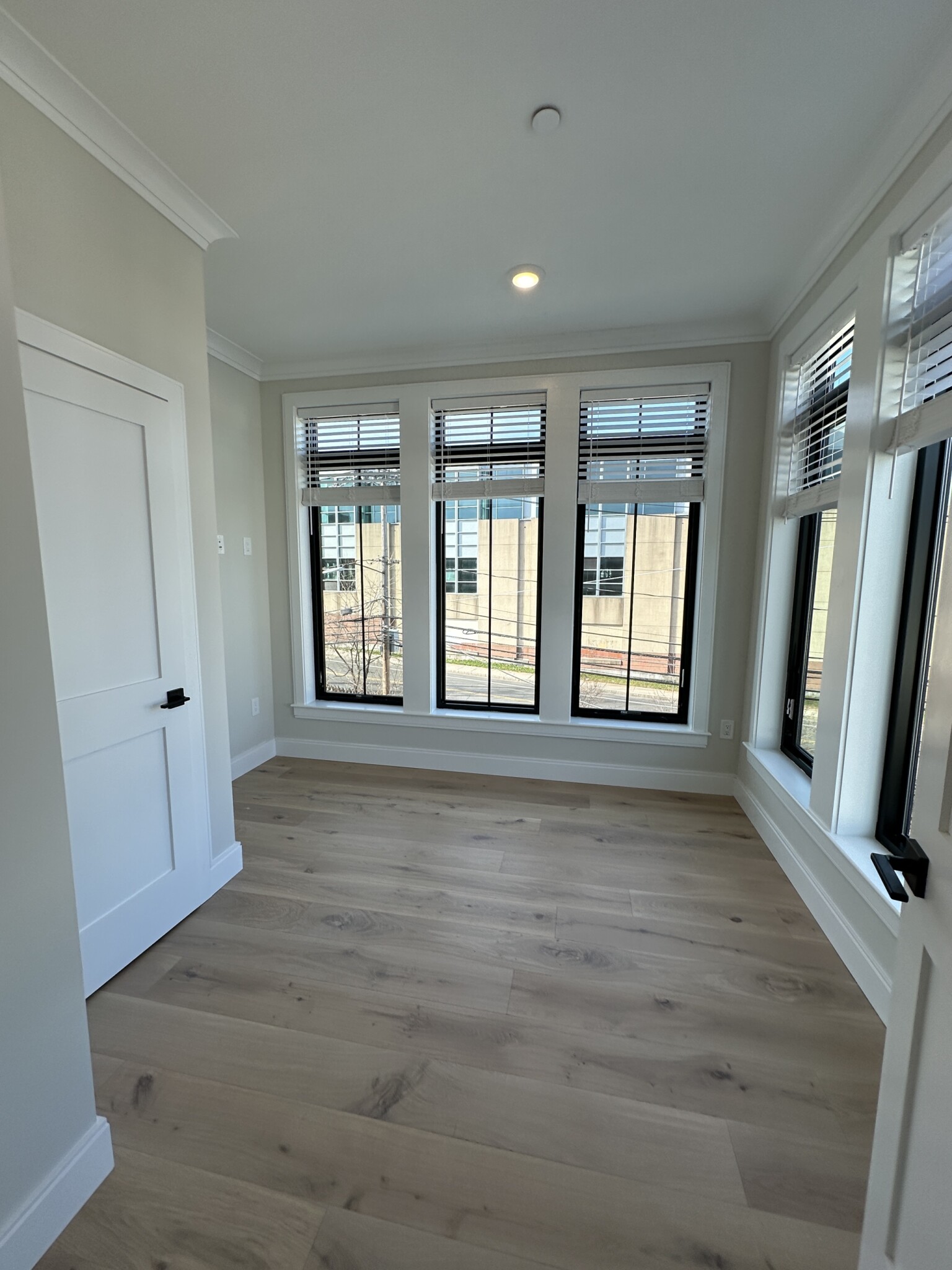 4 bed, 2.5 bath apartment for rent at 161 Everett St Unit 306E, Brighton — photo 21 of 28