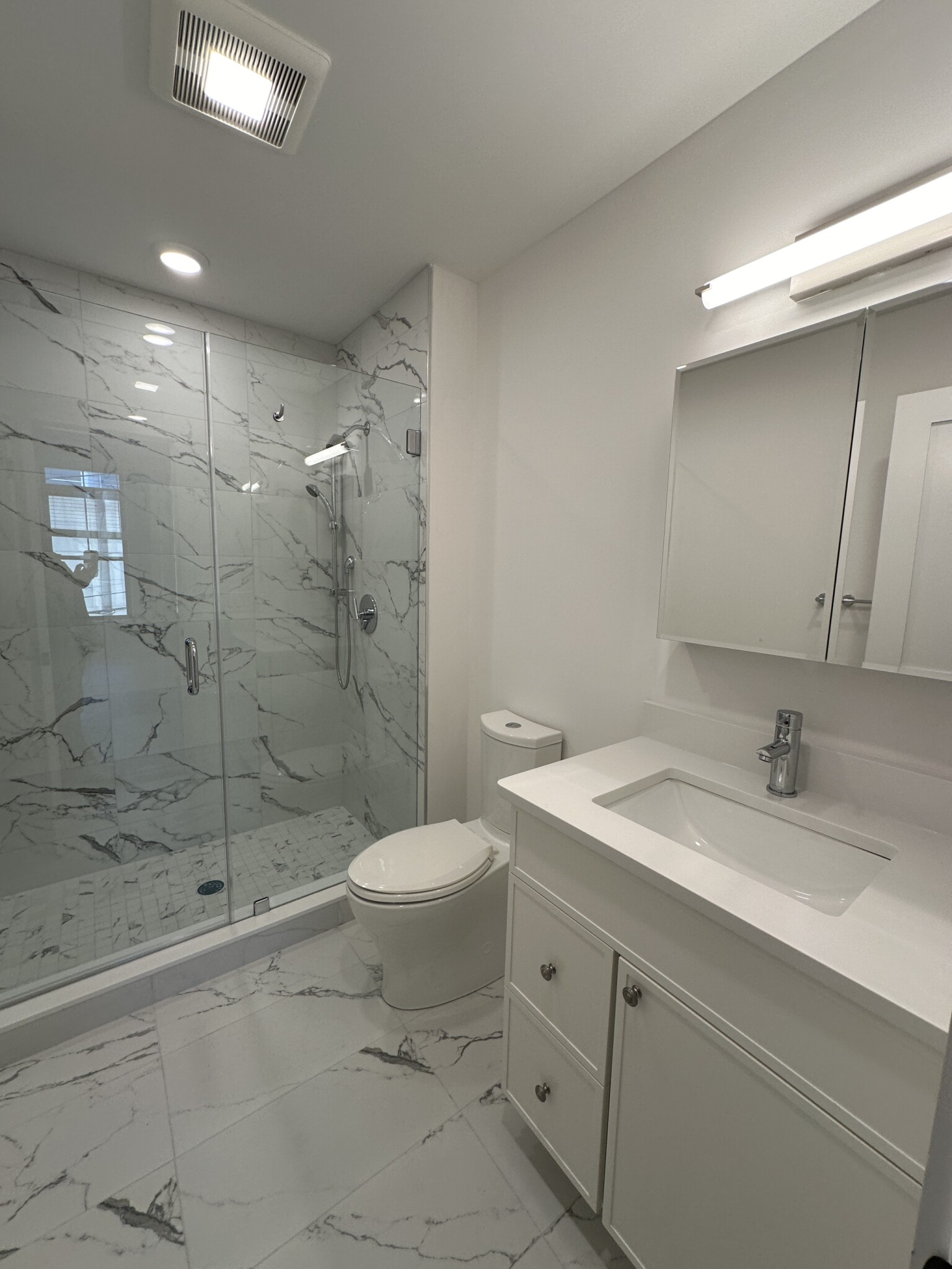 4 bed, 2.5 bath apartment for rent at 161 Everett St Unit 306E, Brighton — photo 26 of 28