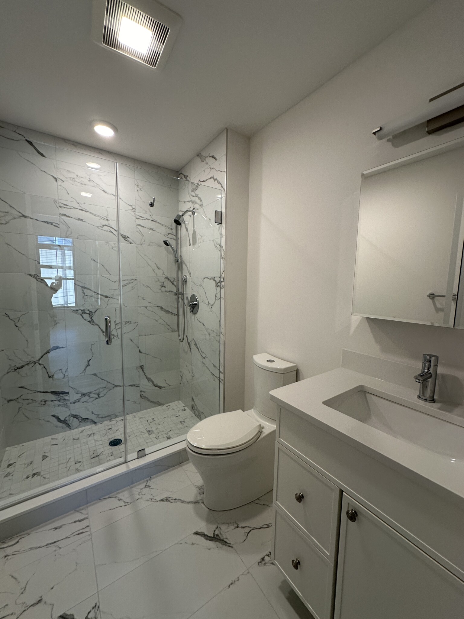 4 bed, 2.5 bath apartment for rent at 161 Everett St Unit 306E, Brighton — photo 25 of 28