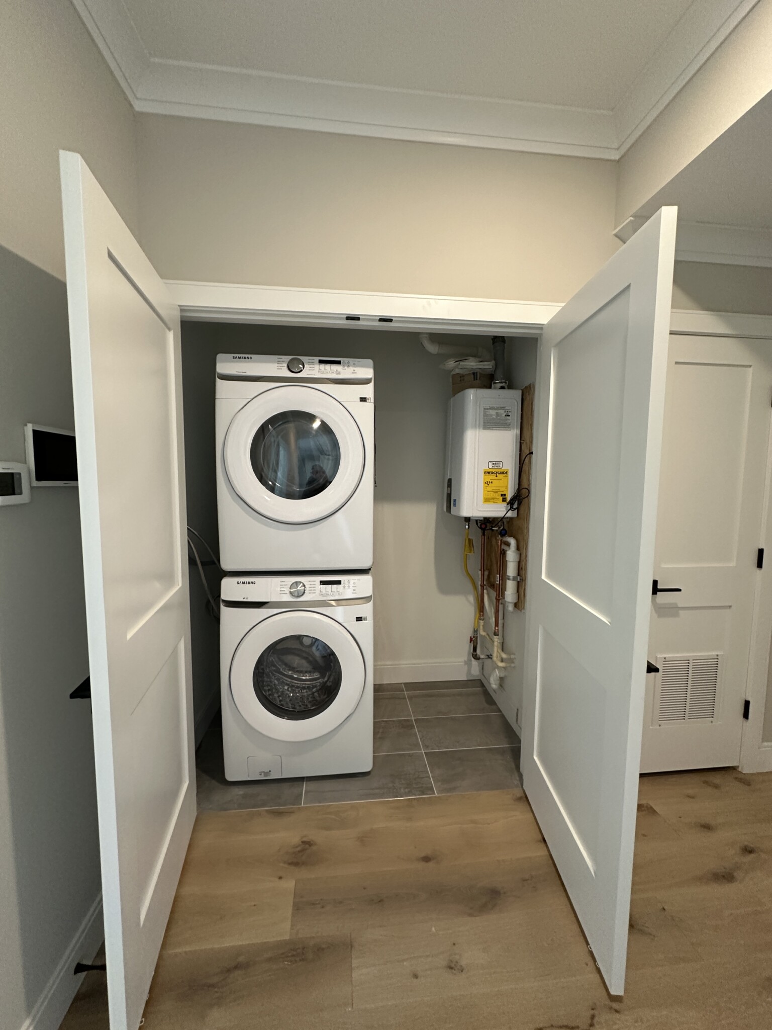 4 bed, 2.5 bath apartment for rent at 161 Everett St Unit 306E, Brighton — photo 8 of 28