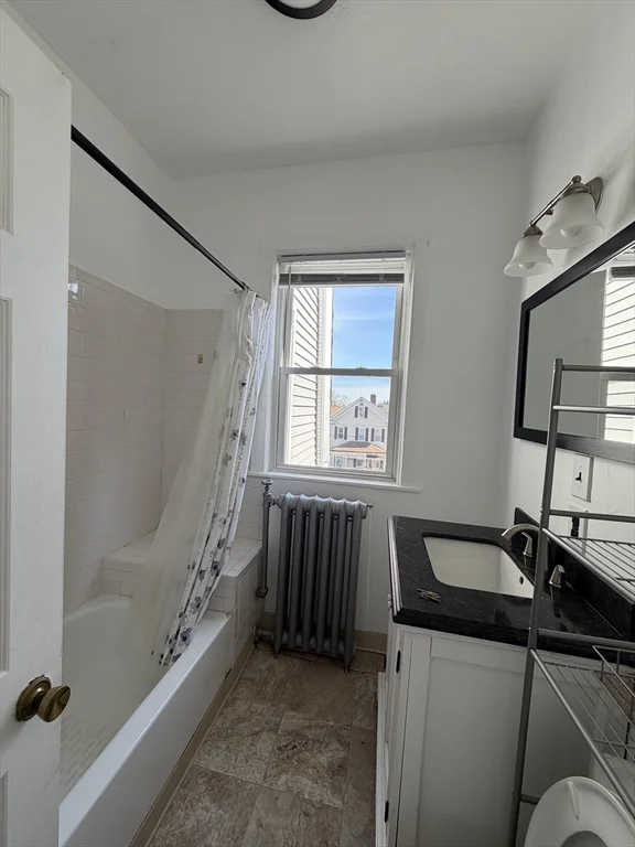 2 bed, 1 bath apartment for rent at 161 Grand View Ave Unit 2, Wollaston — photo 7 of 7