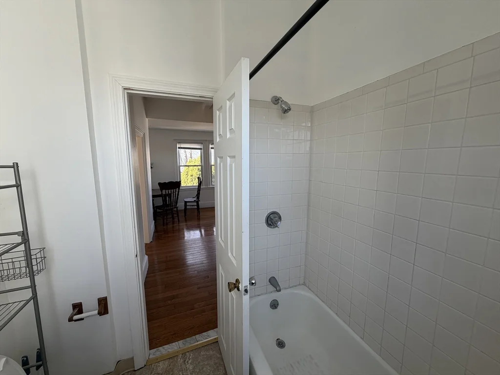 2 bed, 1 bath apartment for rent at 161 Grand View Ave Unit 2, Wollaston — photo 2 of 7