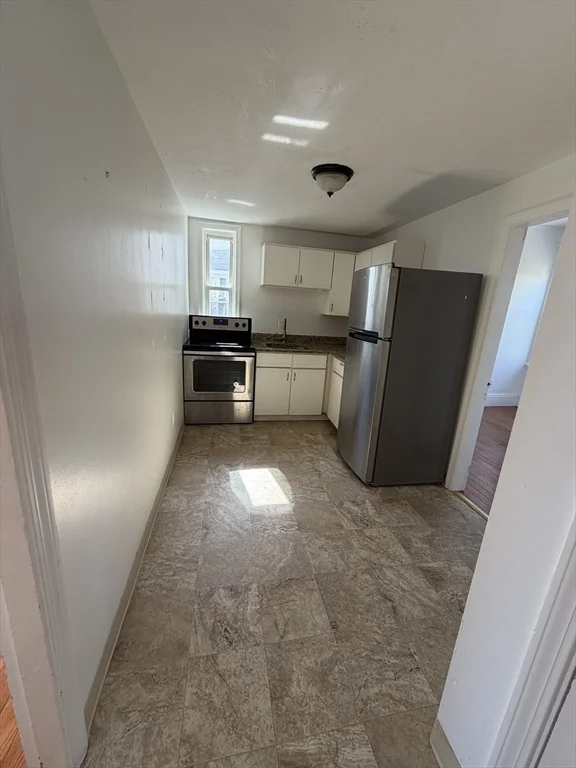 2 bed, 1 bath apartment for rent at 161 Grand View Ave Unit 2, Wollaston — photo 4 of 7