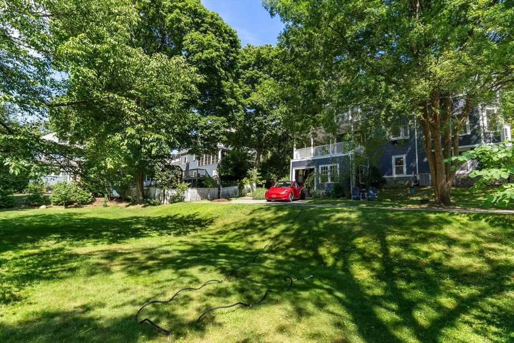 6 bed, 1 bath apartment for rent at 161 Highland Ave Unit n/a, Winchester — photo 28 of 28