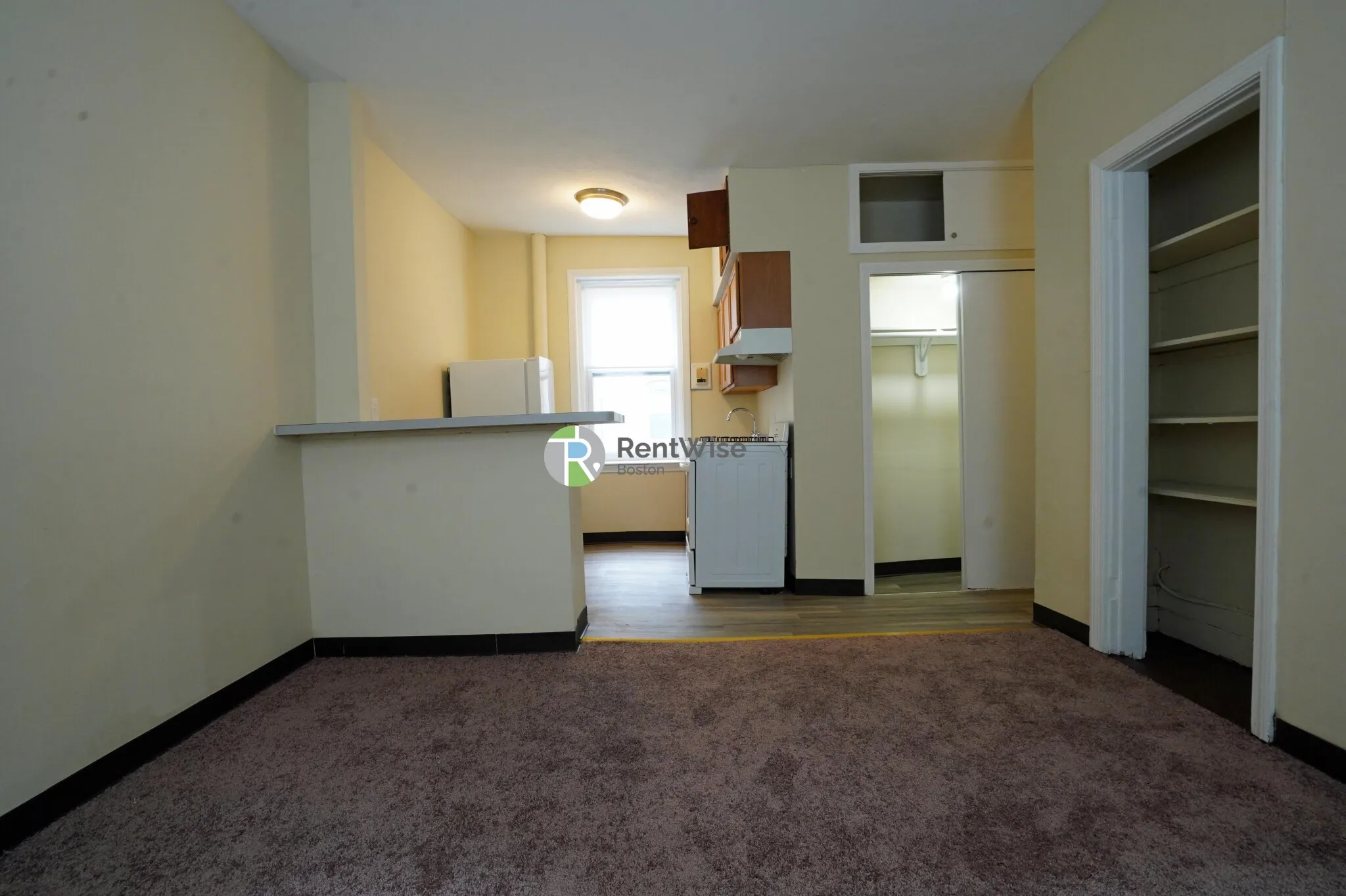 Studio bed, 1 bath apartment for rent at 161 Kelton St Unit 14, Allston — photo 1 of 11