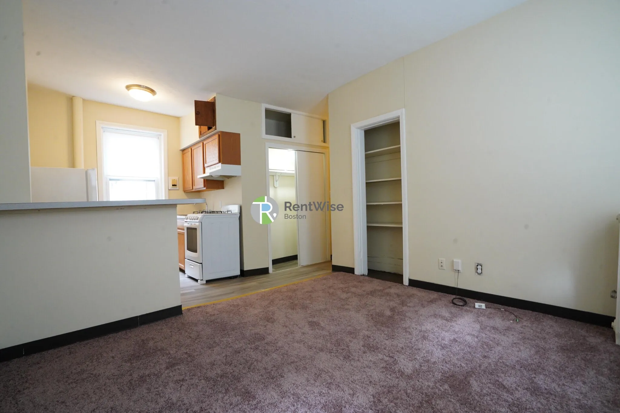 Studio bed, 1 bath apartment for rent at 161 Kelton St Unit 14, Allston — photo 2 of 11