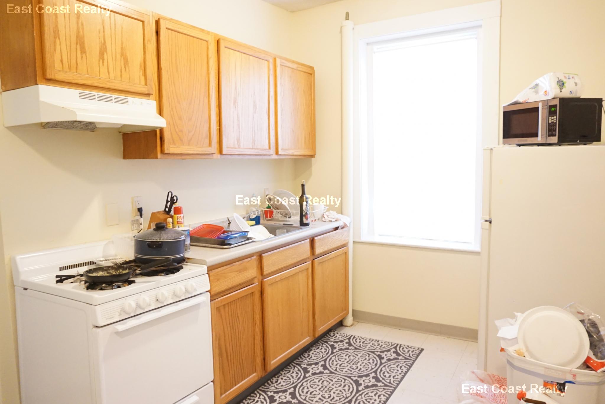 1 bed, 1 bath apartment for rent at 161 Kelton St Unit 35, Allston — photo 2 of 21
