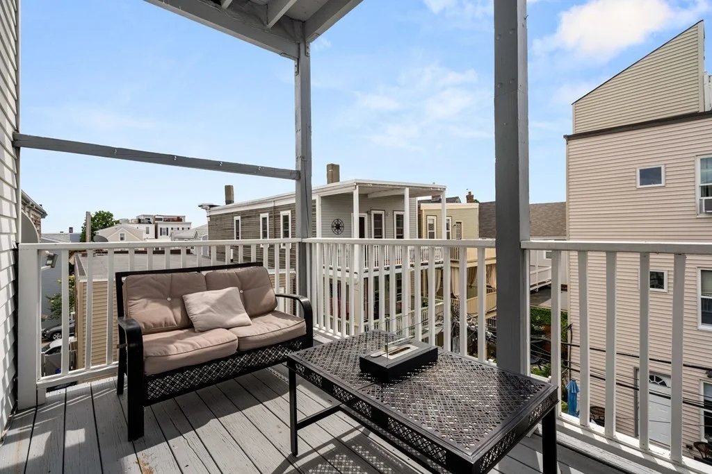 3 bed, 1 bath apartment for rent at 161 N St Unit 2, South Boston — photo 5 of 17