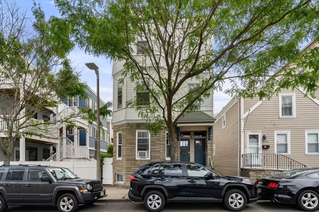 3 bed, 1 bath apartment for rent at 161 N St Unit 2, South Boston — photo 17 of 17