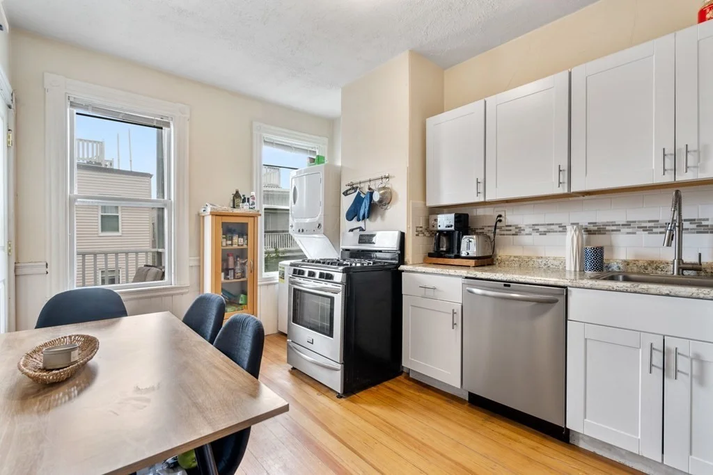 3 bed, 1 bath apartment for rent at 161 N St Unit 2, South Boston — photo 3 of 17