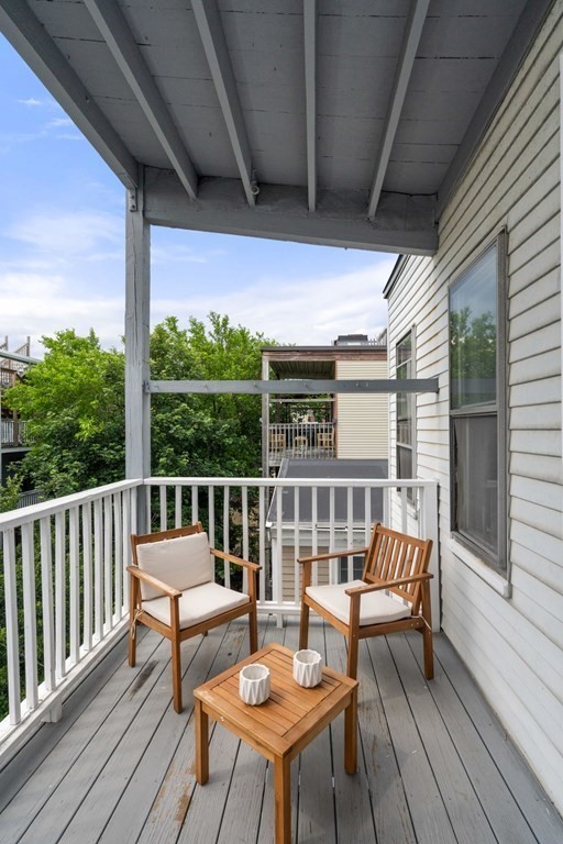 3 bed, 1 bath apartment for rent at 161 N St Unit 3, South Boston — photo 9 of 20