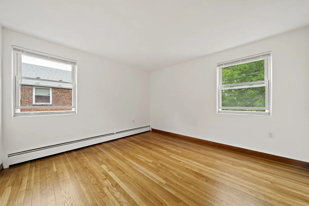 2 bed, 1 bath apartment for rent at 161 Neponset Valley Pkwy Unit 3, Hyde Park — photo 11 of 17