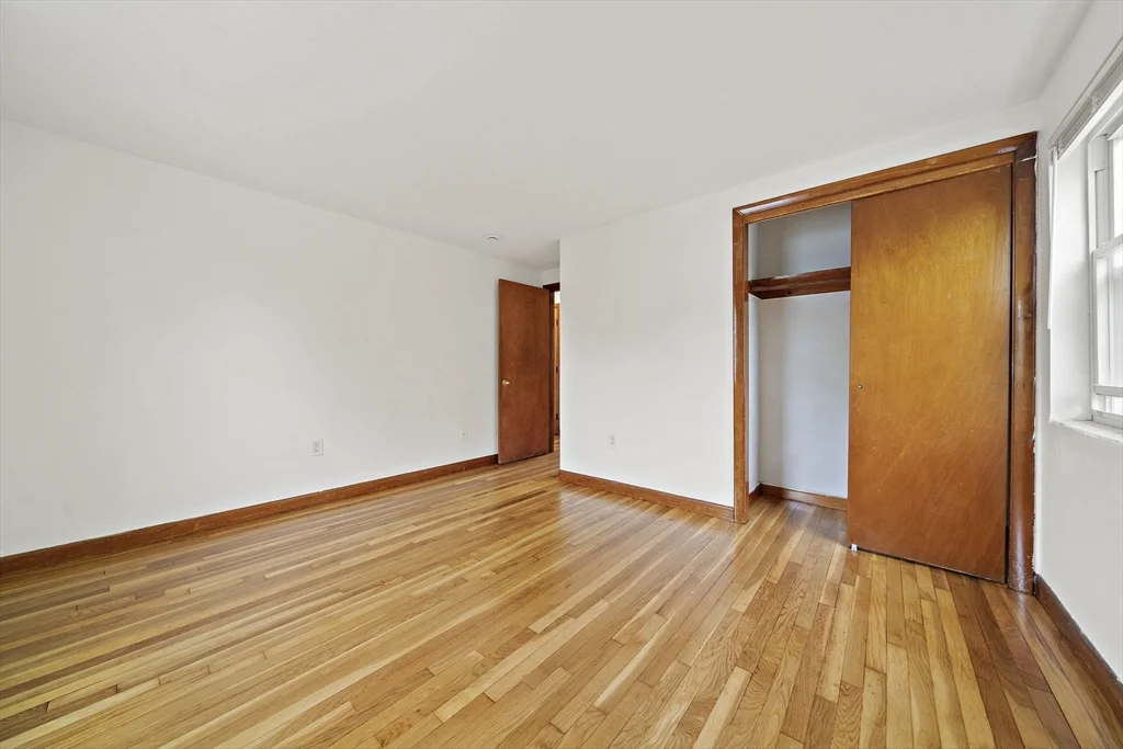 2 bed, 1 bath apartment for rent at 161 Neponset Valley Pkwy Unit 3, Hyde Park — photo 9 of 17