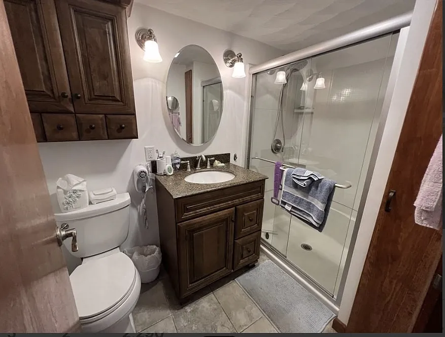3 bed, 1 bath apartment for rent at 161 Otis St Unit 2, East Cambridge — photo 8 of 9