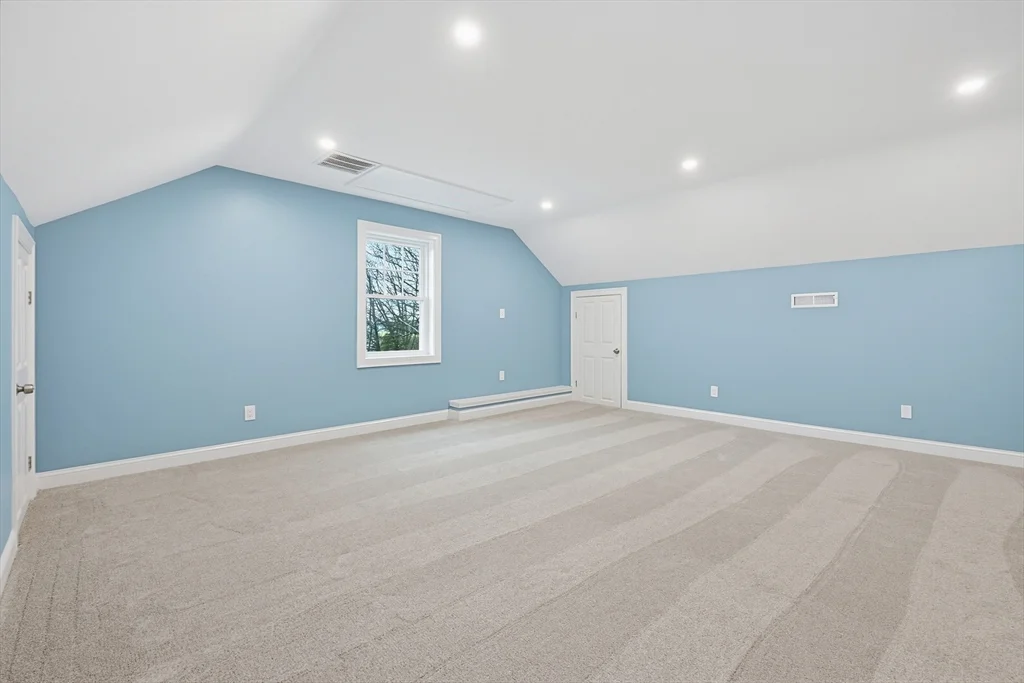 3 bed, 2 bath apartment for rent at 161 Route One Unit A, Newburyport — photo 23 of 23