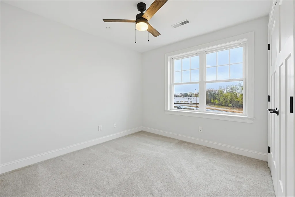 3 bed, 2 bath apartment for rent at 161 Route One Unit A, Newburyport — photo 17 of 23