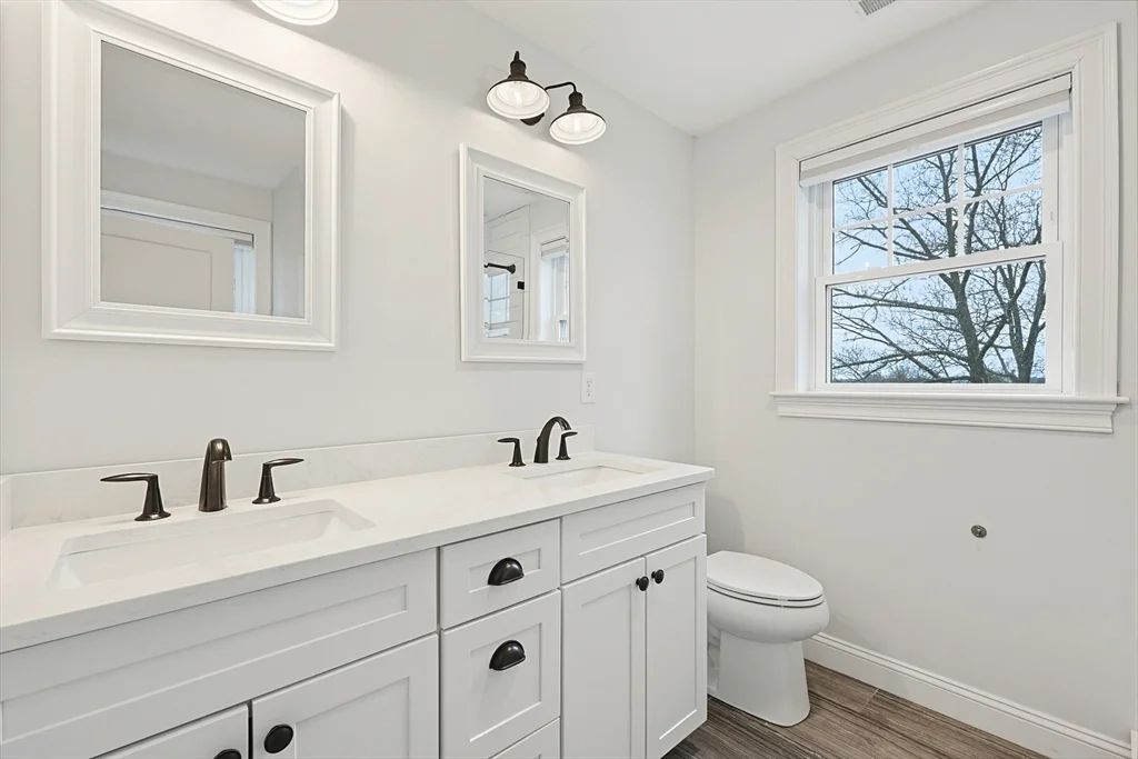 3 bed, 2 bath apartment for rent at 161 Route One Unit A, Newburyport — photo 14 of 23