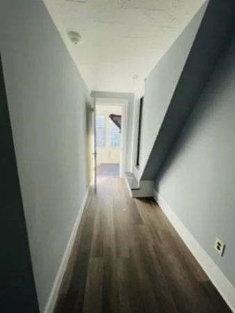 5 bed, 1 bath apartment for rent at 161 School St Unit 2, Waltham — photo 4 of 17